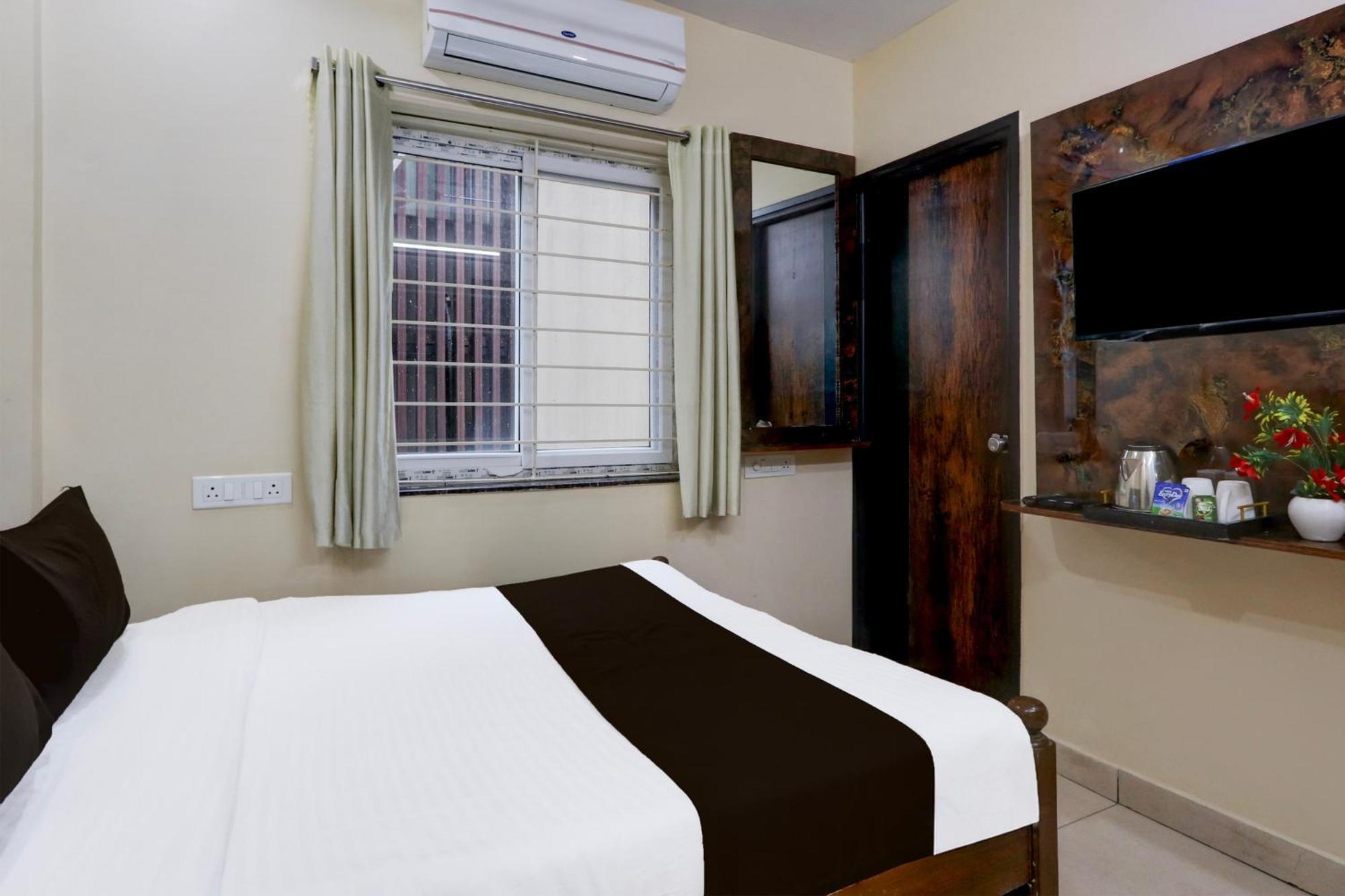 Hotel O Sai Manikanta Homes Hyderabad Bagian luar foto